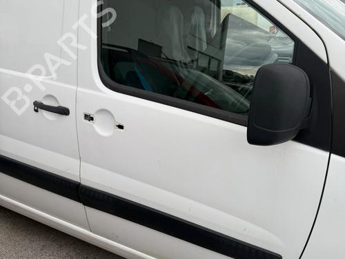 Puerta delantera derecha Puerta delantera derecha FIAT SCUDO Van (270_, 272_) 2.0 D Multijet (128 hp) 34607633 34607633