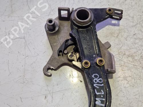 Used Hand brake Hand brake MERCEDES-BENZ C-CLASS (W203) C 180 (203.035) (129 hp) 34637060 34637060
