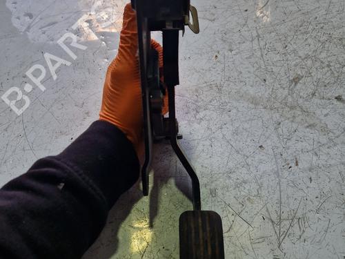Used Hand brake Hand brake MERCEDES-BENZ VITO Van (W638) 108 CDI 2.2 (638.094) (82 hp) 34692608 34692608