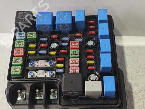 Fuse box KIA CEE'D Hatchback (ED) 1.4 | BP35724760E1 - Image 2