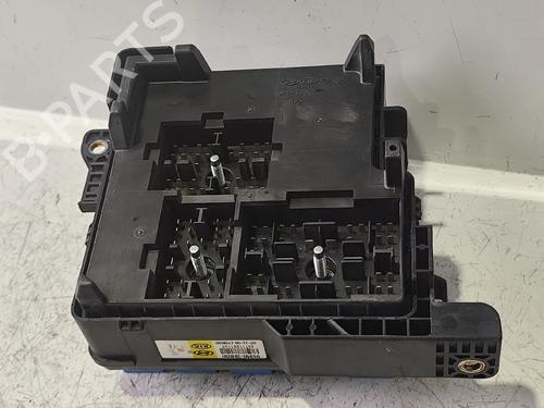 Fuse box KIA CEE'D Hatchback (ED) 1.4 | BP35724760E1 - Image 3