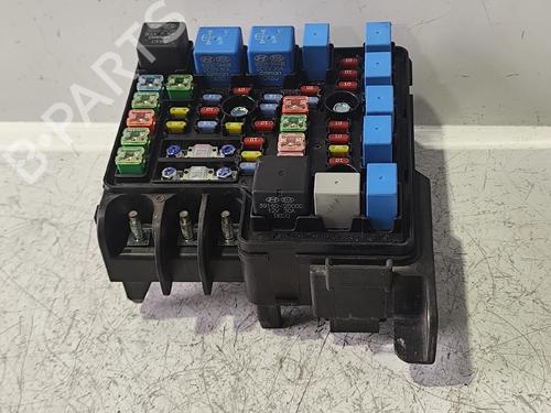 Used Fuse box Fuse box KIA CEE'D Hatchback (ED) 1.4 (105 hp) 35724760 35724760