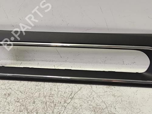 other-jaguar-i-pace-x590-2018-35767260 main image