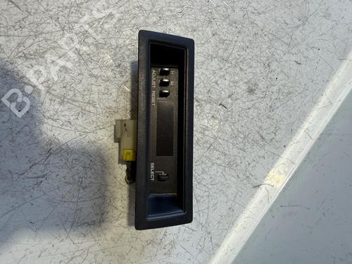 Used Display monitor Display monitor NISSAN SUNNY II (N13, B12) [1986-1992] 35777470 35777470