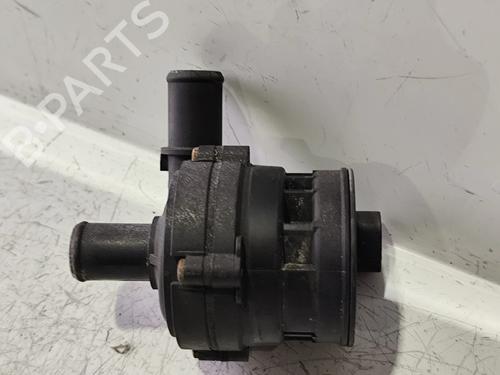 Used Auxiliary water pump Auxiliary water pump MERCEDES-BENZ SPRINTER 3,5-t Van (B906) [2006-2020] 35801135 35801135