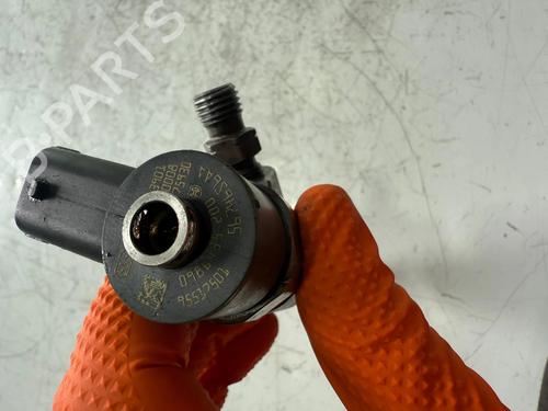 Used Injector Injector OPEL CORSA D (S07) [2006-2015] 35977966 35977966