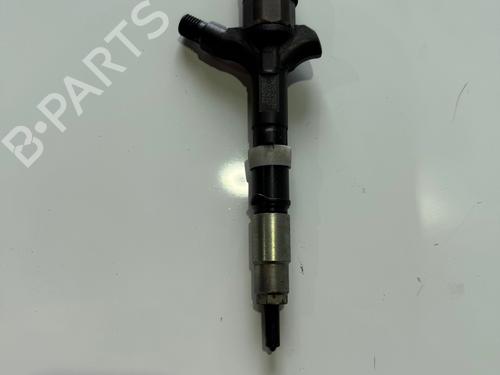 Inyector Inyector TOYOTA AVENSIS (_T25_) 2.0 D-4D (CDT250_, CDT250R) (116 hp) 36263899 36263899