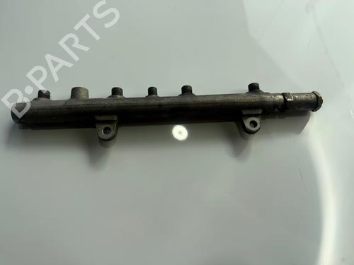Used Injection rail Injection rail RENAULT LAGUNA II (BG0/1_) 1.9 dCI (BG0E) (105 hp) 36293465 36293465