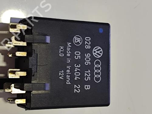 Used Electronic module Electronic module VW POLO (6N2) 1.9 SDI (64 hp) 36307565 36307565