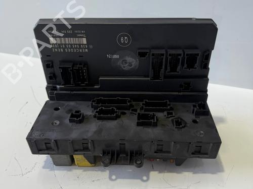Used Fuse box Fuse box MERCEDES-BENZ VITO / MIXTO Van (W639) 111 CDI (639.601, 639.603) (116 hp) 36356834 36356834
