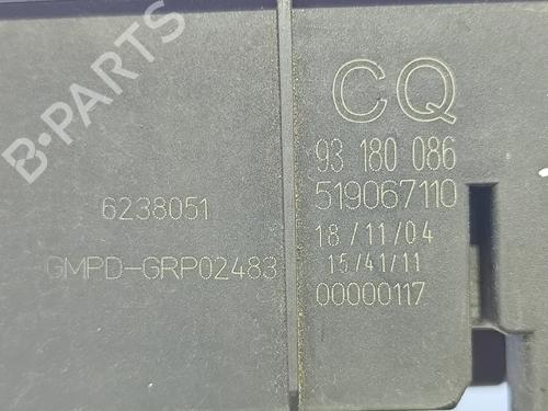 Fuse box OPEL VECTRA C (Z02) 1.9 CDTI (F69) | BP36411108E1  - Image 7