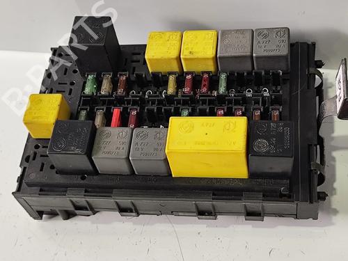 Used Fuse box Fuse box ALFA ROMEO 145 (930_) 1.4 i.e. 16V T.S. (930.A3A) (103 hp) 36411136 36411136