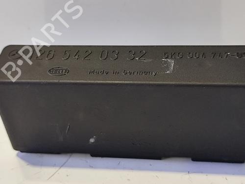 Used Electronic module Electronic module MERCEDES-BENZ E-CLASS (W124) E 300 D (124.131) (136 hp) 36420185 36420185