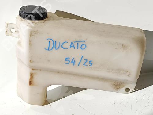 Used Windscreen washer tank Windscreen washer tank CITROËN C25 Van (280_, 290_) 2.5 D (73 hp) 36501556 36501556