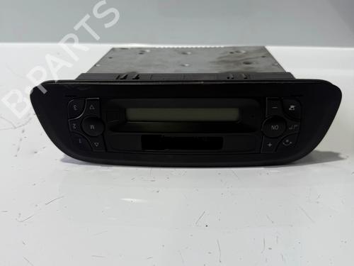 Used Radio Radio MERCEDES-BENZ SPRINTER 2-t Van (B901, B902) [1995-2006] 36563378 36563378