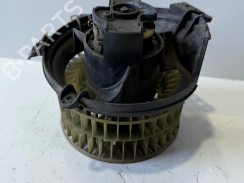 Used Heater blower motor Heater blower motor MERCEDES-BENZ 124 Saloon (W124) [1984-1993] 36640724 36640724