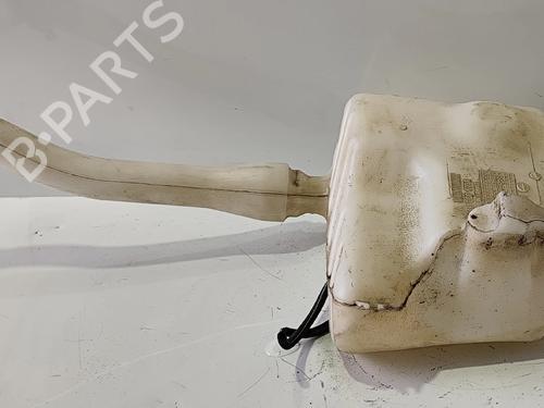 Used Windscreen washer tank Windscreen washer tank 36784526 36784526