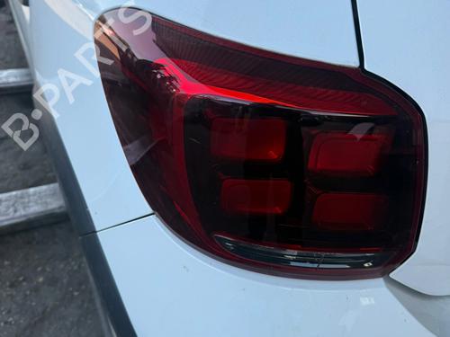 Used Left taillight Left taillight 37004540 37004540
