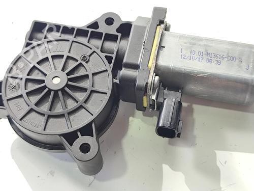 Right front window motor DACIA SANDERO II | BP37021553E20 - Image 2