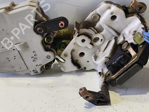 Used Front left lock Front left lock 37025884 37025884