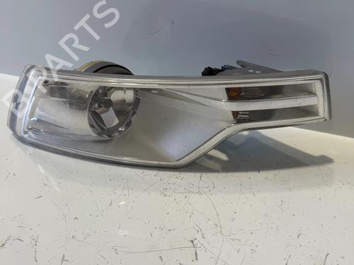 Used Right front fog light Right front fog light 37028618 37028618