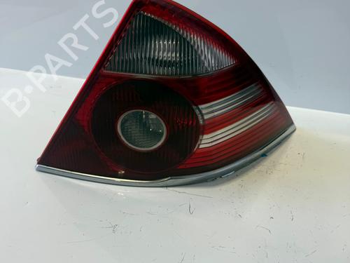 Used Right taillight Right taillight 37078405 37078405