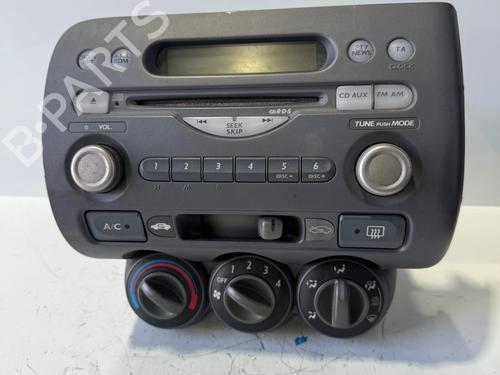 Used Radio Radio 37160128 37160128