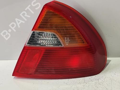 Used Right taillight Right taillight 37272123 37272123