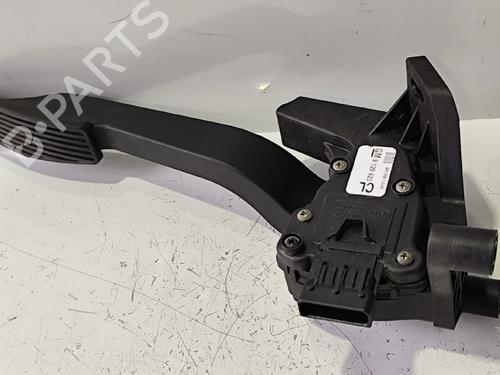 Used Pedal Pedal 37272127 37272127