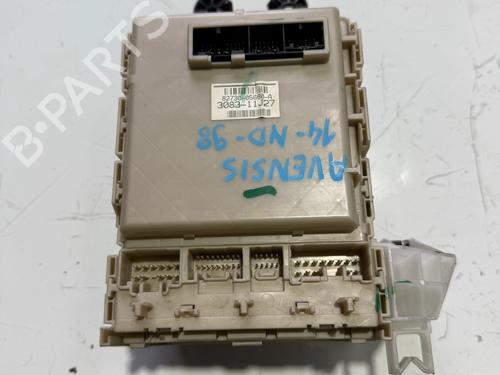 Used Fuse box Fuse box 37282744 37282744