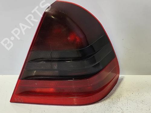 Used Right taillight Right taillight 37426658 37426658
