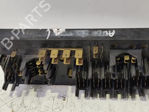 Fuse box AUDI 80 B4 Saloon (8C2) 1.9 TDI | BP37495710E1 - Image 3