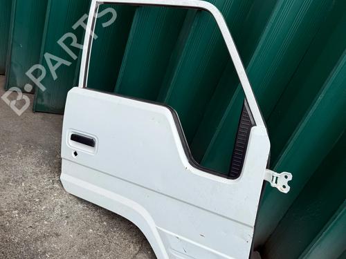 Used Right front door Right front door 37519303 37519303