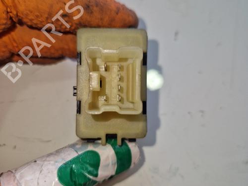 Right front window switch RENAULT CAPTUR I (J5_, H5_) 1.5 dCi 90 (J5N4, J5M5, J5MW, J5M6, J5AL, J5AJ) | BP37536362I26 - Image 3