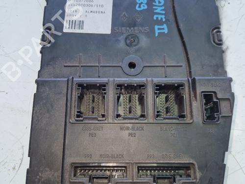 Used Fuse box Fuse box 37536369 37536369