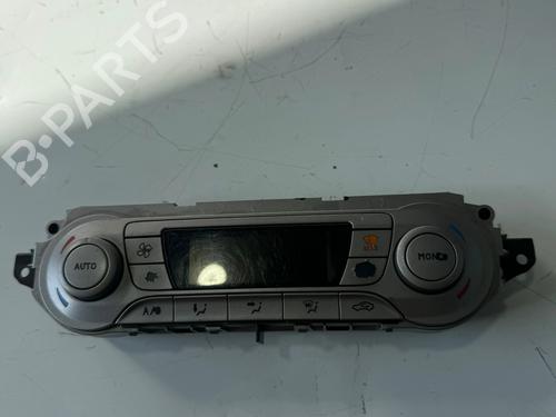 Used Climate control Climate control 37665408 37665408