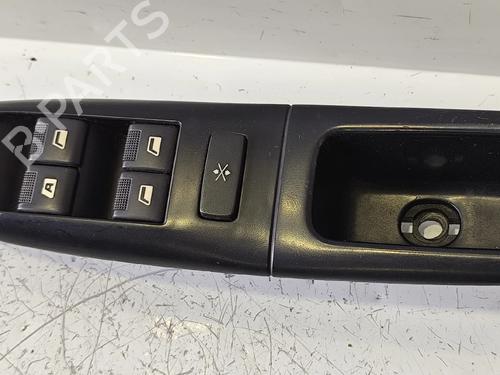 Used Left front window switch Left front window switch 37716636 37716636