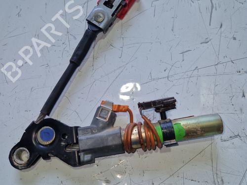 Used Front right belt tensioner Front right belt tensioner 37716660 37716660