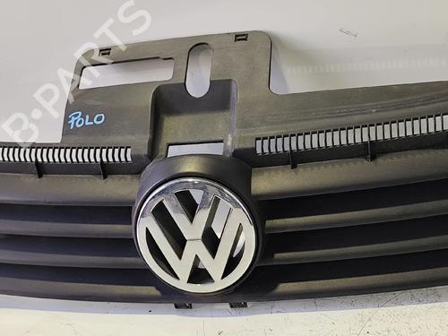 Used Grille Grille 37726716 37726716
