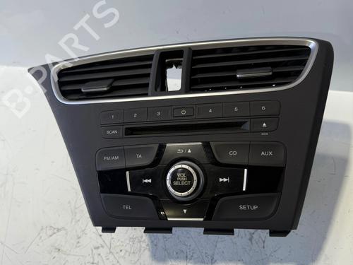 Used Radio Radio 37802319 37802319
