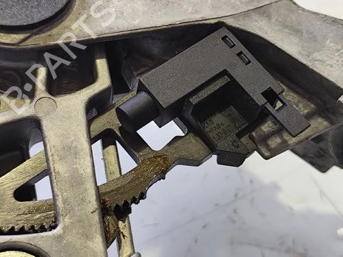 Hand brake SEAT LEON (1P1) 1.6 TDI | BP37881103I18 - Image 6