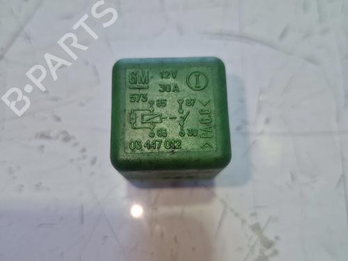 switch-opel-vectra-b-j96-1995-1996-1997-1998-1999-2000-2001-2002-2003-2004-38037747 main image