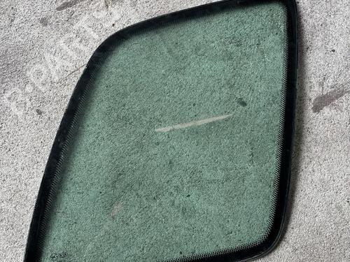 Used Rear right quarter glass Rear right quarter glass 38071966 38071966