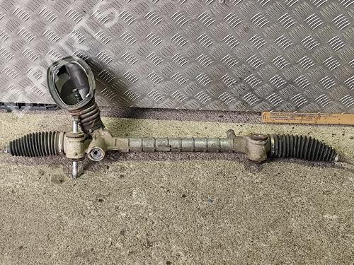 Used Steering rack Steering rack 38086874 38086874