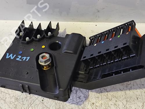 Used Fuse box Fuse box 38113410 38113410