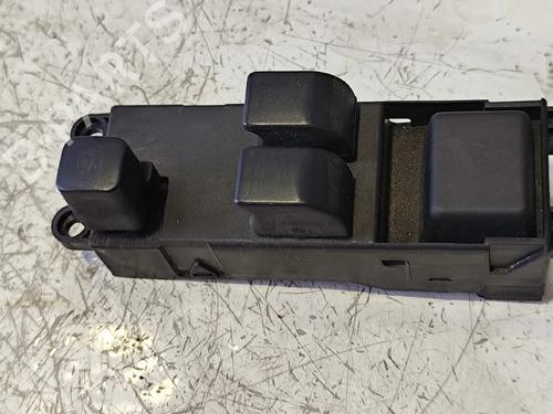 Used Left front window switch Left front window switch 38113411 38113411