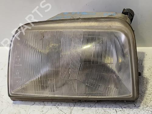 Używane Lampa przednia lewa Lampa przednia lewa 38200576 38200576