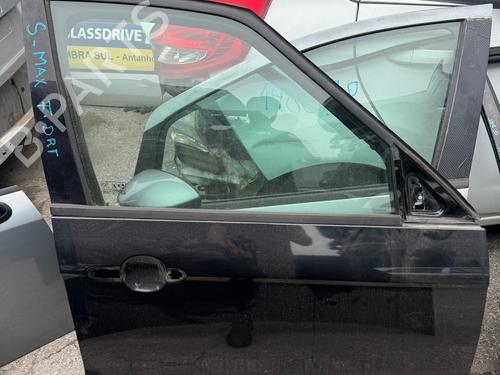 Used Right front door Right front door 38233526 38233526