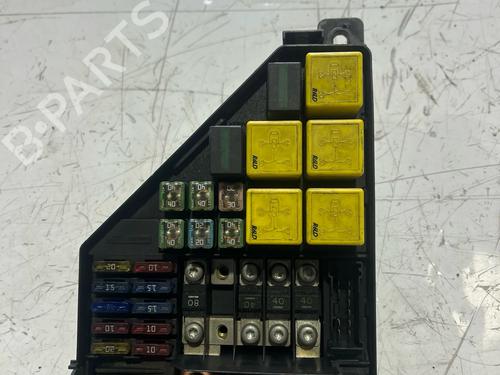 Fuse box ROVER 25 I Hatchback (RF) 2.0 iDT | BP38339194E1 - Image 2