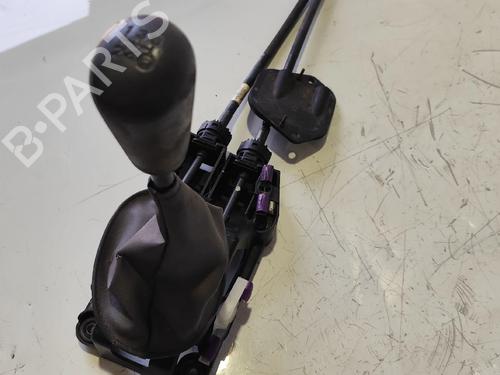 Used Gear lever Gear lever 38339245 38339245